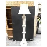 Column style floor lamp