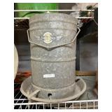 Jamesway Metal Chicken Feeder