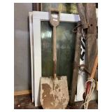 Large Shovel