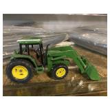 John Deere Tractor F0512Q01 Metal