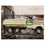 Nylint Rd. Builders Dump Truck