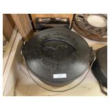Big Green Egg Chest Iron Dutch Oven