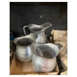 Aluminum Pitchers One Mirro