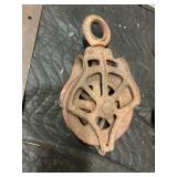 metal pulley