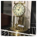 mantel clock with wind up key