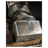 assort cake pans