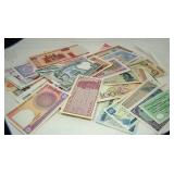 World Currency (50 Notes)