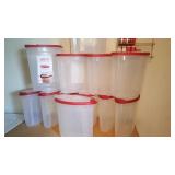 12 Rubbermaid Cereal Keepers