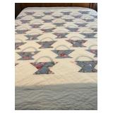 Tuesday Flower Basket - Hand Quilted