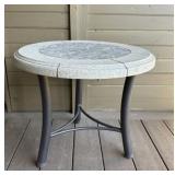 Round Patio Table