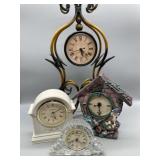 (4) Decorative Clocks (4) Decorative Clocks