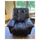 Manual Rocker Recliner