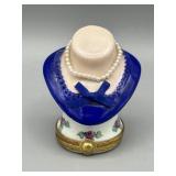Artoria Peint Main Limoges Lady Bust w/Pearls