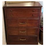 4-Drawer Chest of Drawers