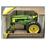 ERTL 1/16 John Deere 1957 Model 720 Tractor