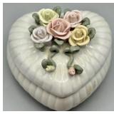 Vintage Lungï¿½s Porcelain Jewelry/Trinket Holder