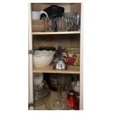 Cooking ware Cabinet Cleanout Lot