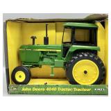 ERTL John Deere 4040 Diecast Tractor 1:16 Scale