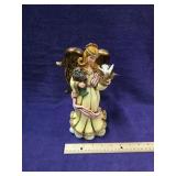 Carolina pottery angel with dove