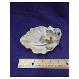 Capadimonte floral.Signed peace.Estimated