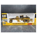 CAT 24H MOTOR GRADER 1/50 SCALE