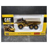 CAT 725 ARTICULATED TRUCK 1/50 SCALE
