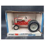 FORD 981 SELECT-O-Speed tractor 1/16 SCALE