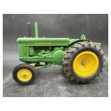JOHN DEERE AR TRACTOR 1/16 SCALE