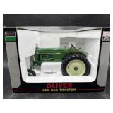 OLIVER 880 GAS TRACTOR 1/16 SCALE
