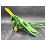 JIHN DEERE 1 ROW CORN PICKER 1/16 SCALE