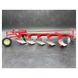 1/8 SCALE INTERNATIONAL 510 plow