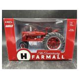 McCormick DEERING FARMALL H TRACTOR 1/16 SCALE