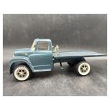 INTERNATIONAL 1600 TILT BED TRUCK 1/16 SCALE