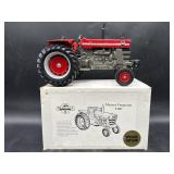 MASSEY FERGUSON 1100 TRACTOR 1/16 SCALE