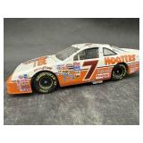 ALAN KULWICKI HOOTERS NASCAR