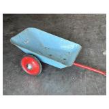 Thistle toy wagon