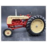 COCKSHUTT BLACKHAWK 40 TRACTOR 1/16 SCALE