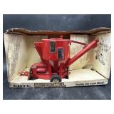 CASE IH MIXER MILL 1/16 SCALE