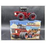 INTERNATIONAL 4786 TRACTOR 1/32 SCALE