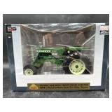 OLIVER 1850 WIDE FRONT DISEL TRACTOR 1/16 SCALE