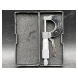 outside micrometer measuring tool