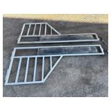 2 Aluminum horse dividers