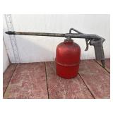 Red air spray gun