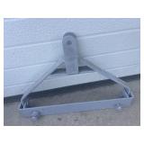 Grey hitch
