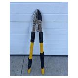Yellow pruners