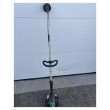 Hitachi trimmer
