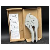 Plastic pipe cutter