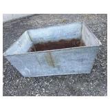 Galvanized rectangular tub
