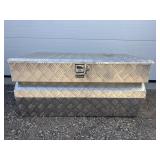 Aluminum tool box