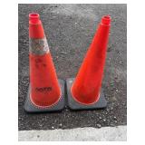 2 pylons